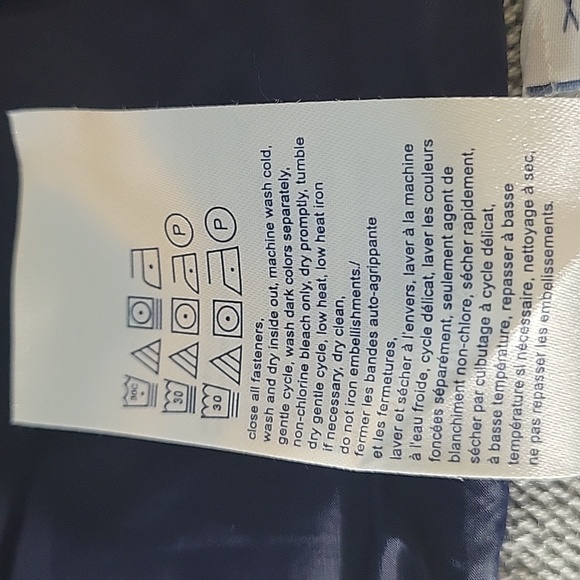 EUC Tommy Hilfiger Cardigan/Puffer - Women's Size M - Picture 10 of 12